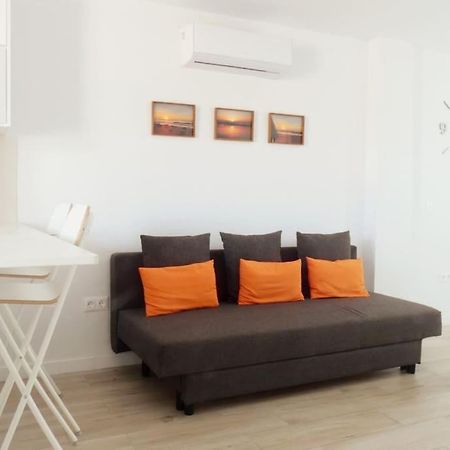 Newly Refurbished Beachfront Apartment. San Bartolomé Extérieur photo