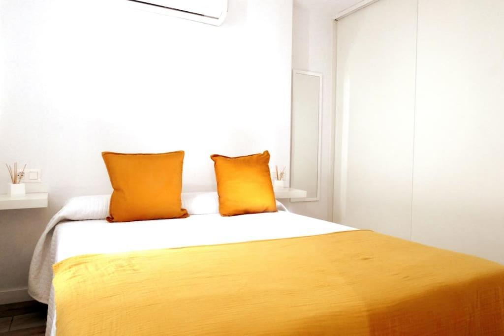 Newly Refurbished Beachfront Apartment. San Bartolomé Extérieur photo
