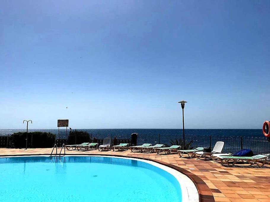 Newly Refurbished Beachfront Apartment. San Bartolomé Extérieur photo